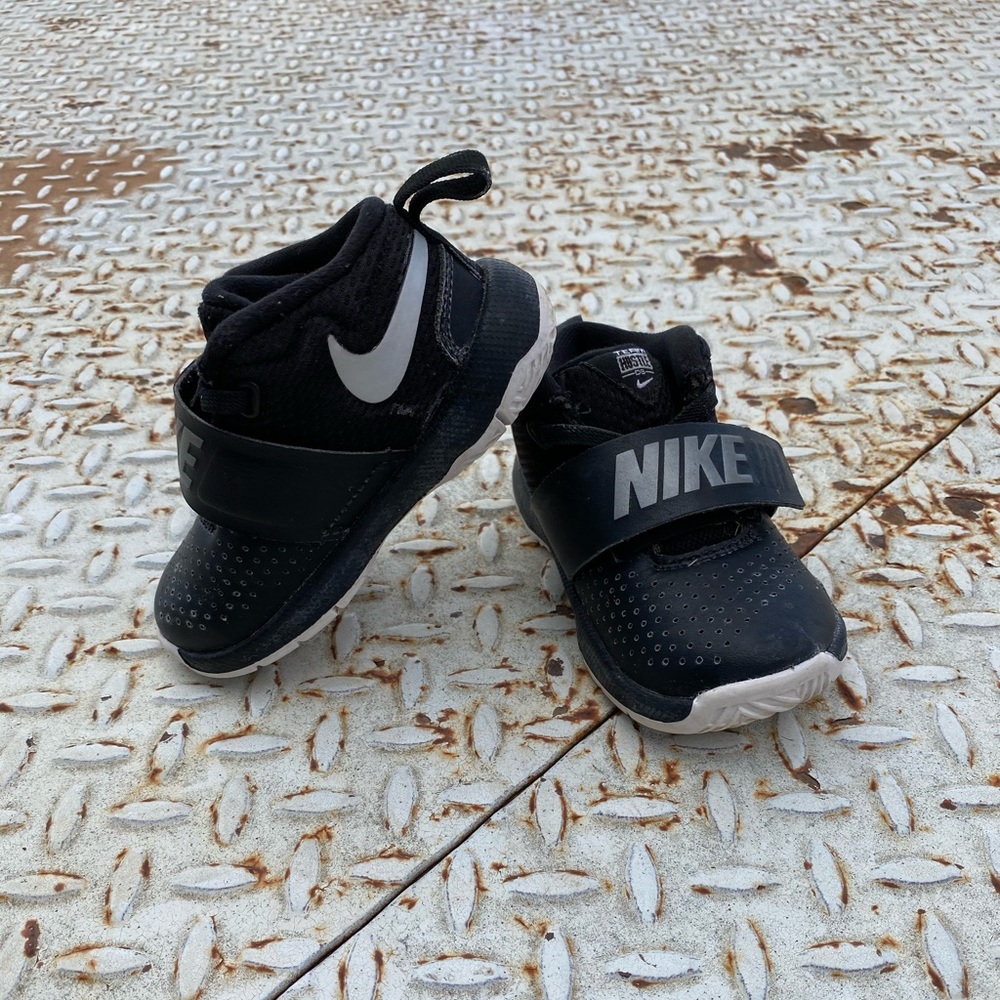 Nike shoes toddler